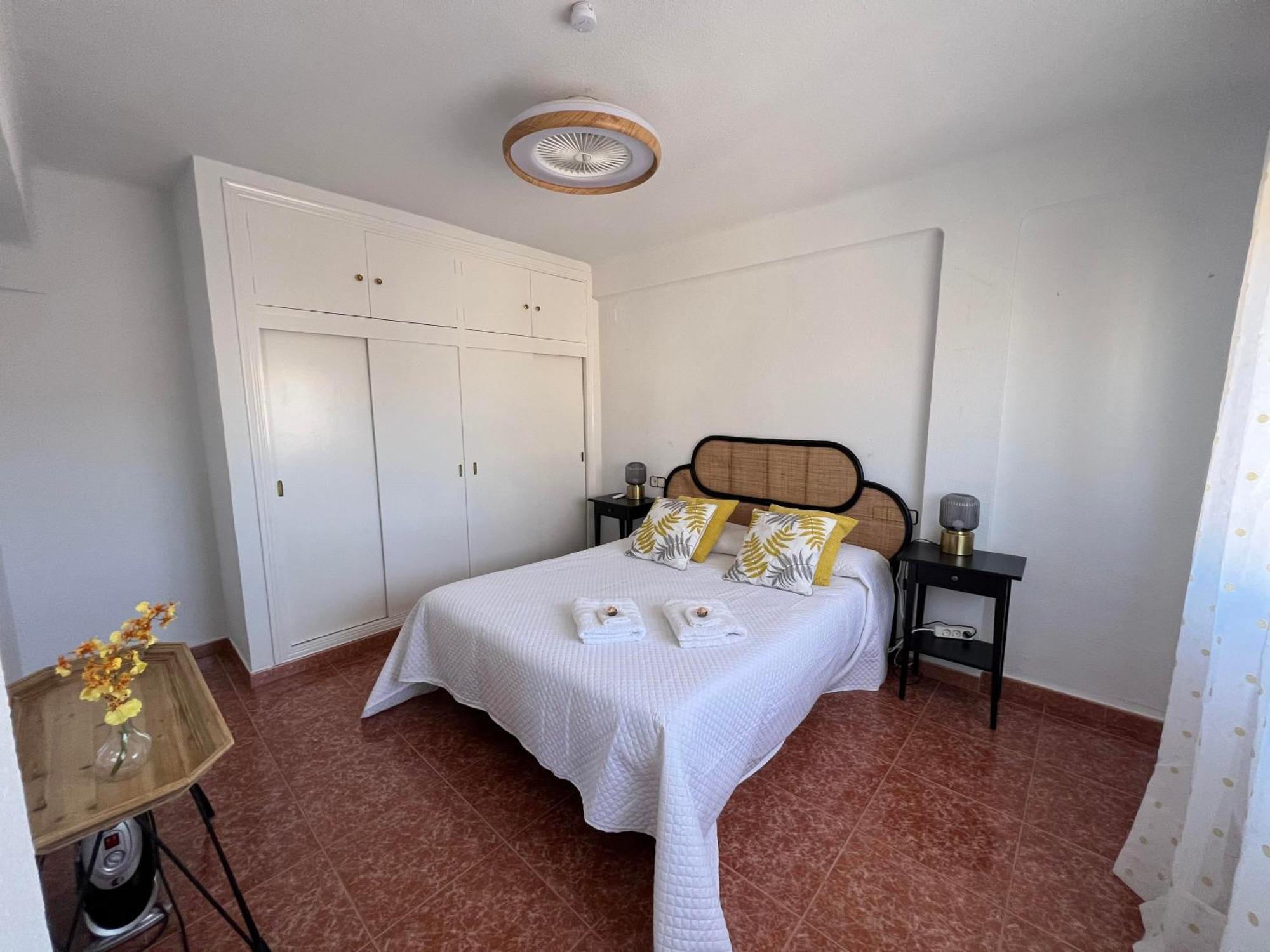 Gran Apartamento Con Parking Gratis Centro De Malaga Exterior photo